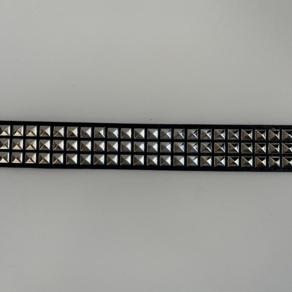 Y2K 2000s classic diamond-studded black and silver goth emo belt - Picture 4 of 7